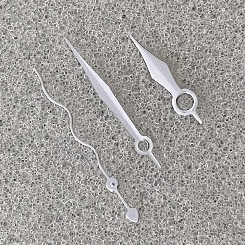 เข็มนาฬิกาสีทองโรสโกลด์ไม่ส่องสว่างเคลื่อนไหวแบบญี่ปุ่น NH35/364R/7S