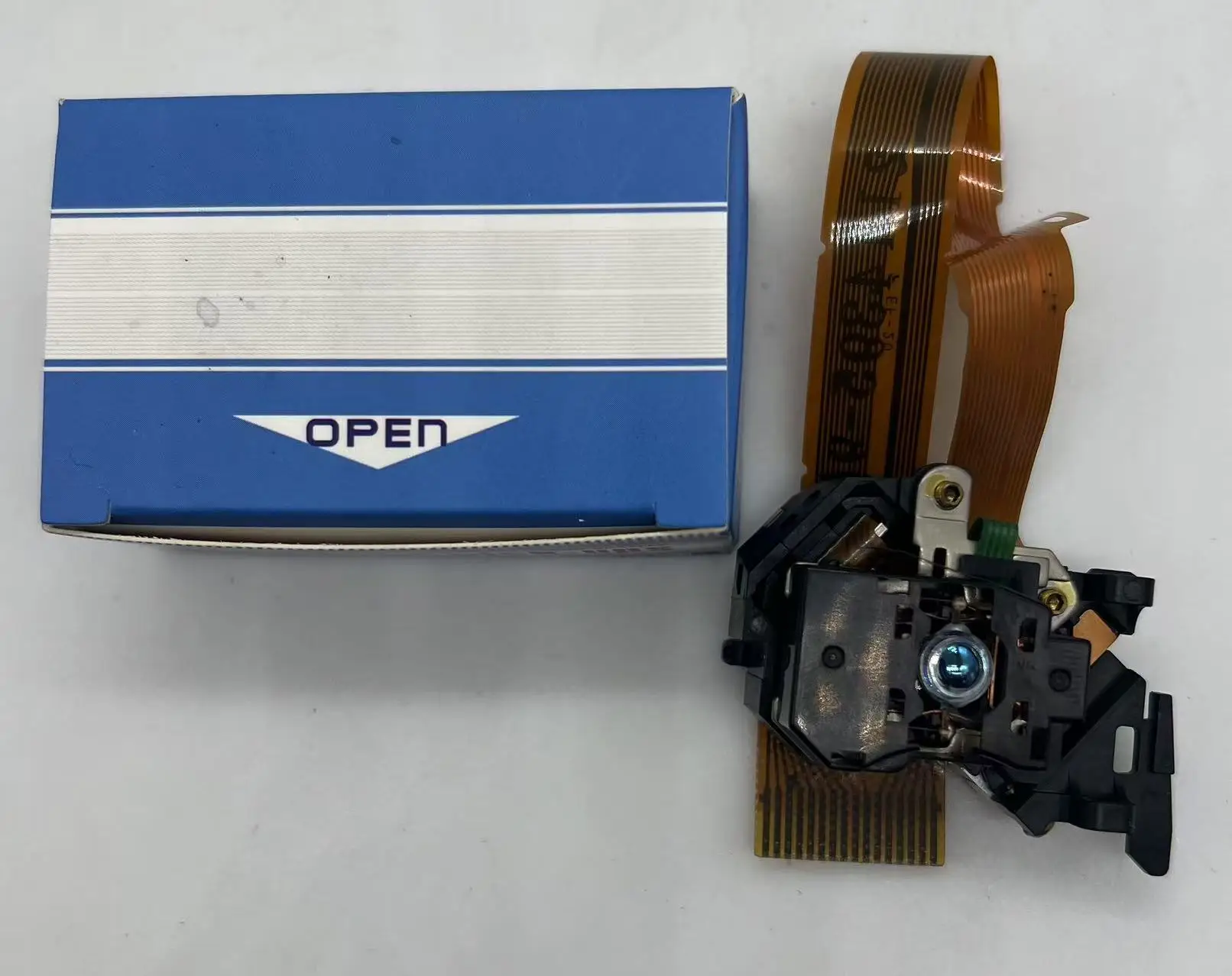 

Replacement For PIONEER PD-M630 DVD Player Spare Parts Laser Lens Lasereinheit ASSY Unit PDM630 Optical Pickup Bloc Optique