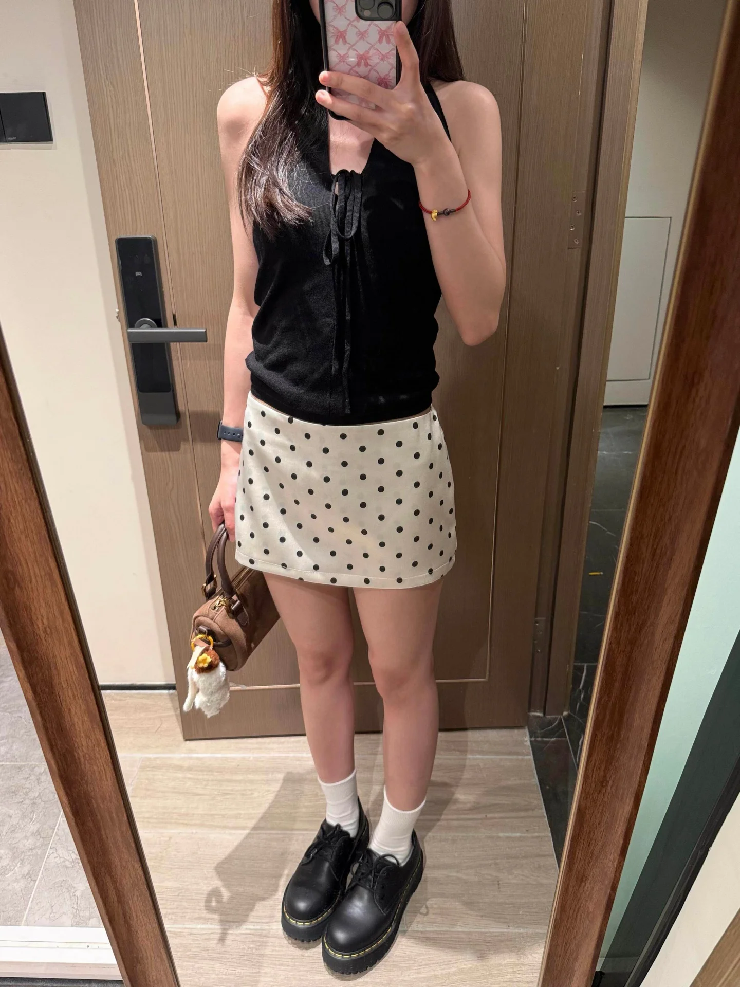 

Белая юбка в горошек для женщин, летняя, тонкая, больших размеров, скрывающая живот, для полных фигур, А-силуэт, короткая, для фигуры типа «груша»