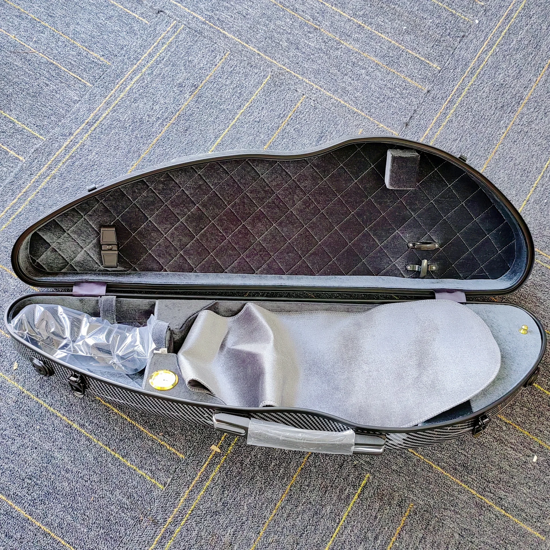 High Grade Good Quality New Arrival ABS Fiberglass 4/4 Violin Case
