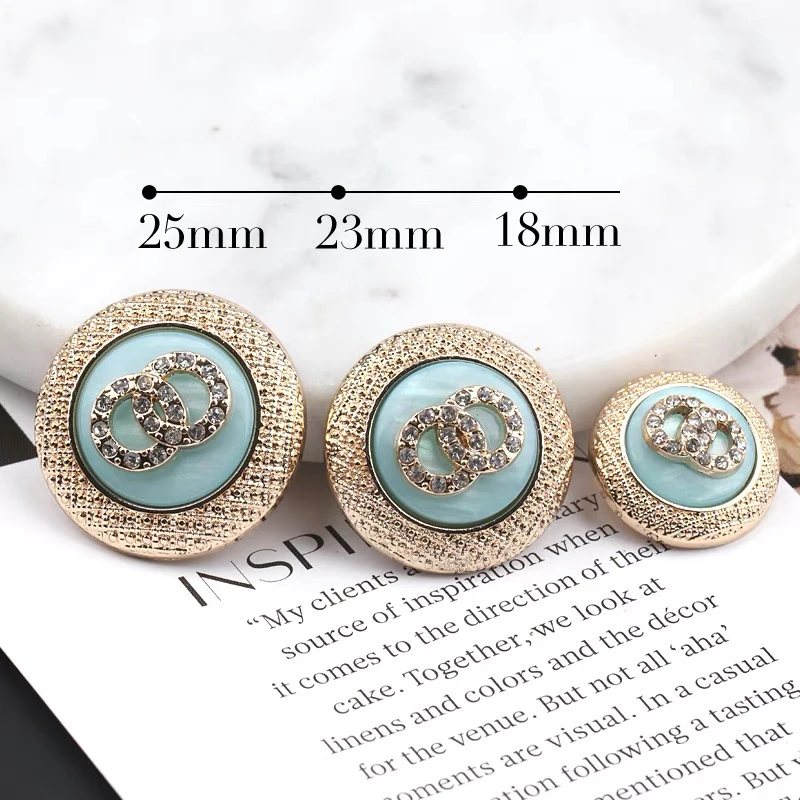 6pcs/lot -18/23mm Beautiful Luxury Designer Logo Metal Luxury Sewing Button For Clothing Accessory Handmade DIY Decoration Gold