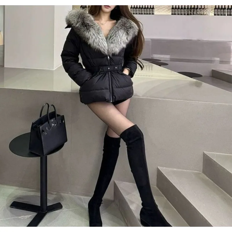 Women's Black Cotton-padded Coat Short Style with Fake Fur Large Fur Collar, Super Nice, Fashionable and Waist-cinched Outerwear