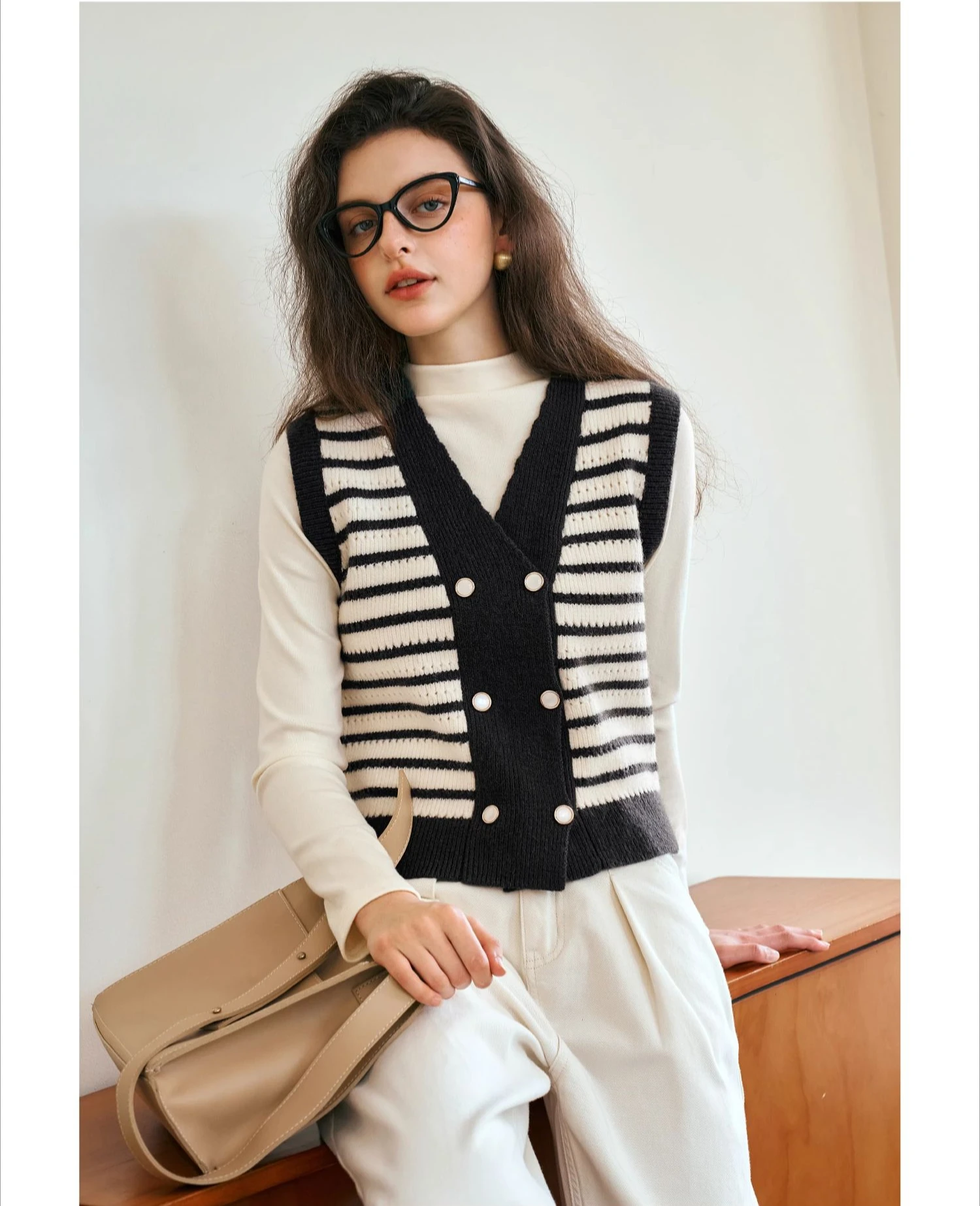 OLrain Women T-shirt and Sweater Vest 2 Piece Knit Sets Long Sleeve T-shirt Striped Knit Vest 2025 Autumn Retro Tops N56QE93815