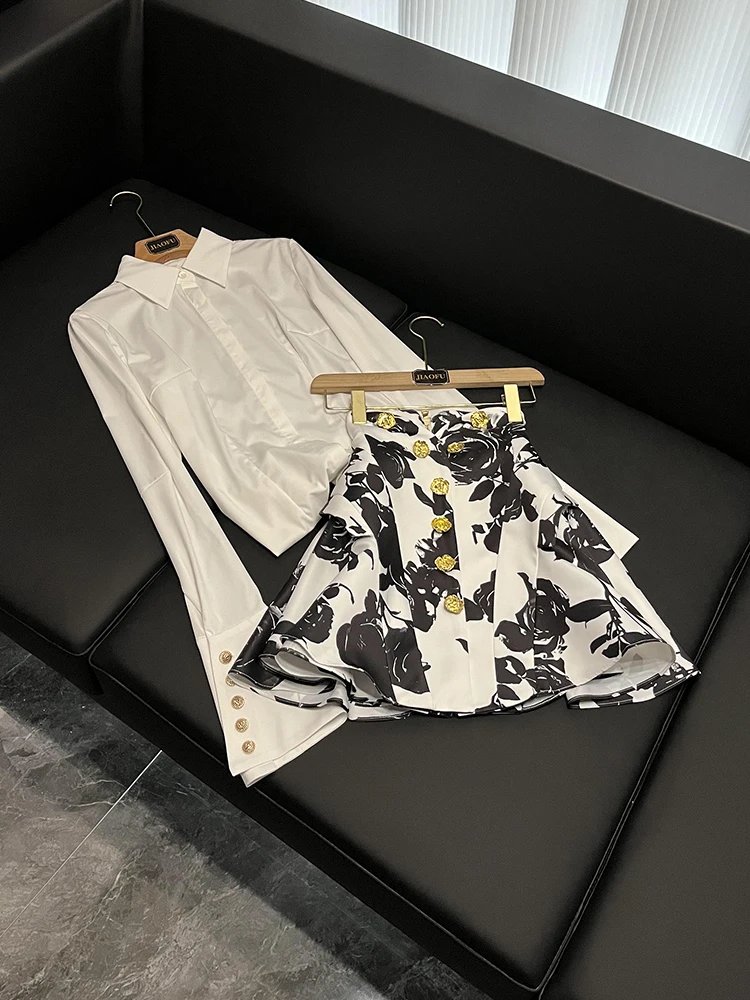 

Faionable Tulip Waistline Rose Print Metal Bule ort Юбка f-длина irt Белая A03005 Женская осенняя коллекция