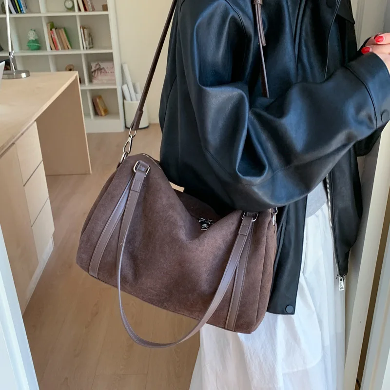 

Модная женская сумка через плечо из искусственной замши, сумки через плечо, большая вместительная матовая искусственная кожа, женская сумка-тоут, женский пригородный органайзер