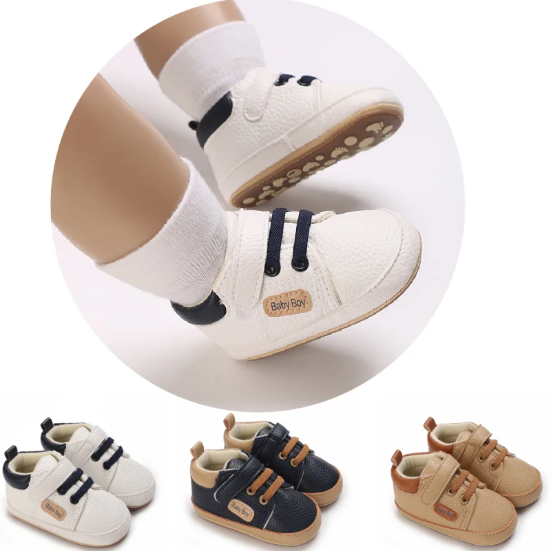 Chaussures d'apprentissage de la marche pour bébé, baskets décontractées en PU à blocs de couleur, chaussures souples et confortables pour les premiers pas des nouveau-nés garçons de 0 à 18 mois