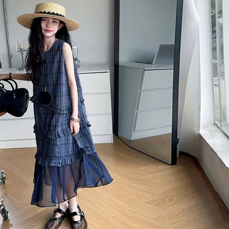 Girls2026Summer navy blue plaid with ruffled trimaCasual loose-fitting dress, trendy skirt