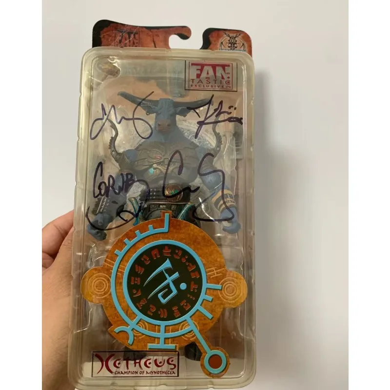 Vier Ruiters Studios Zevende Koninkrijk Serie De Koninklijke Garde van Minotesia \ Protector van De Koude Toendra Action Figure Model Speelgoed