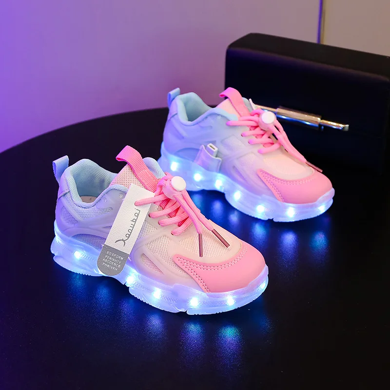 Zapatos recargables de cuero PU con luz LED para niños, zapatillas de malla para correr para niños y niñas