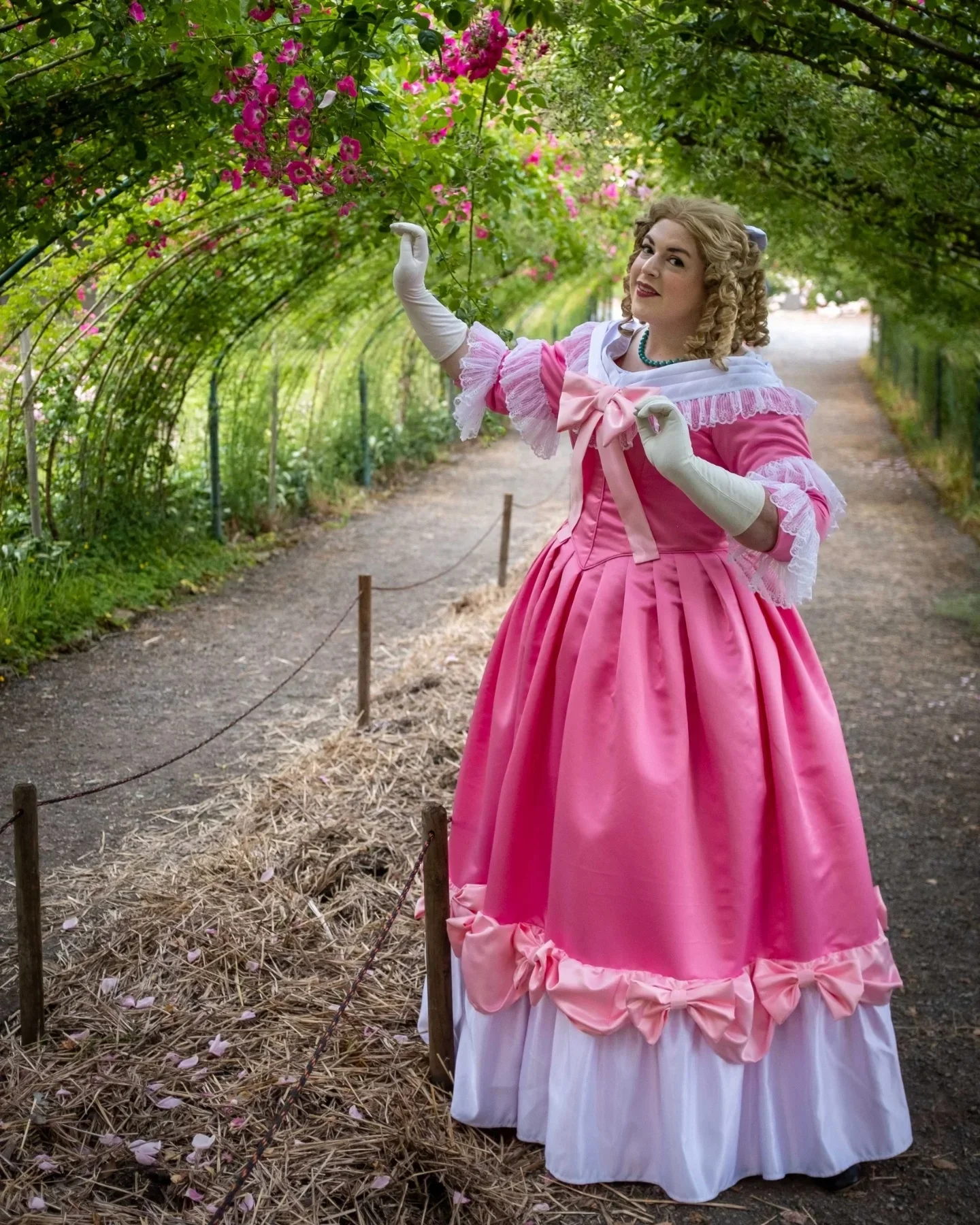 Платье для выпускного вечера Золушки, эстетический костюм, розовое кружевное вечернее платье с короткими рукавами и бантом, красавица гражданской войны, официальное индивидуальное платье