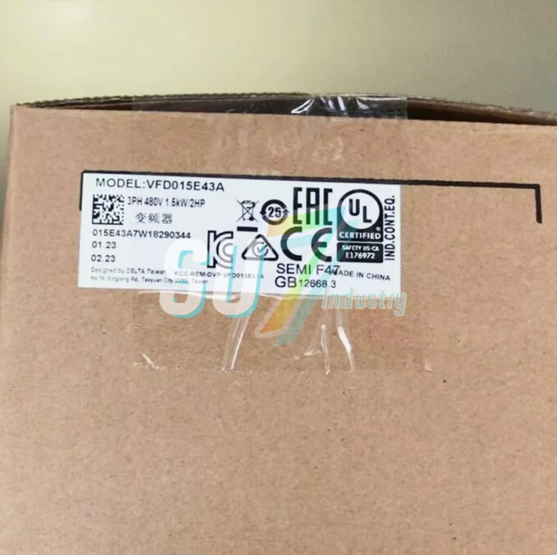 VFD015B21A VFD015E43A インバーター 新品オリジナル