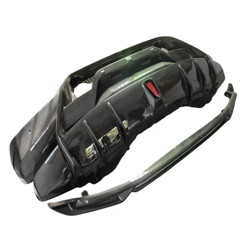 

LANOUT Used 2014-2018 Huracan LP580 LP610 body kit carbon fiber P-style rear bumper body kit