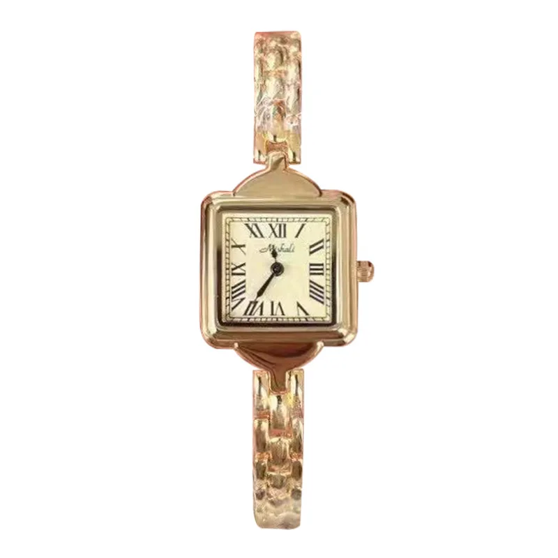 

Легкие роскошные золотые женские нишевые старинные римские реплики квадратных часов, женские кварцевые часы-браслет