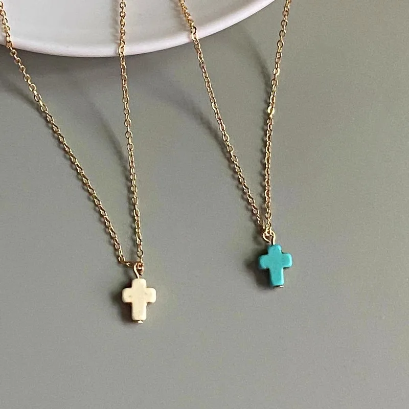 New Popular Cross Necklace for Women White Blue Color Fashion Pendant Choker Necklace Golden Color Link Chain Wholesale Jewelryj