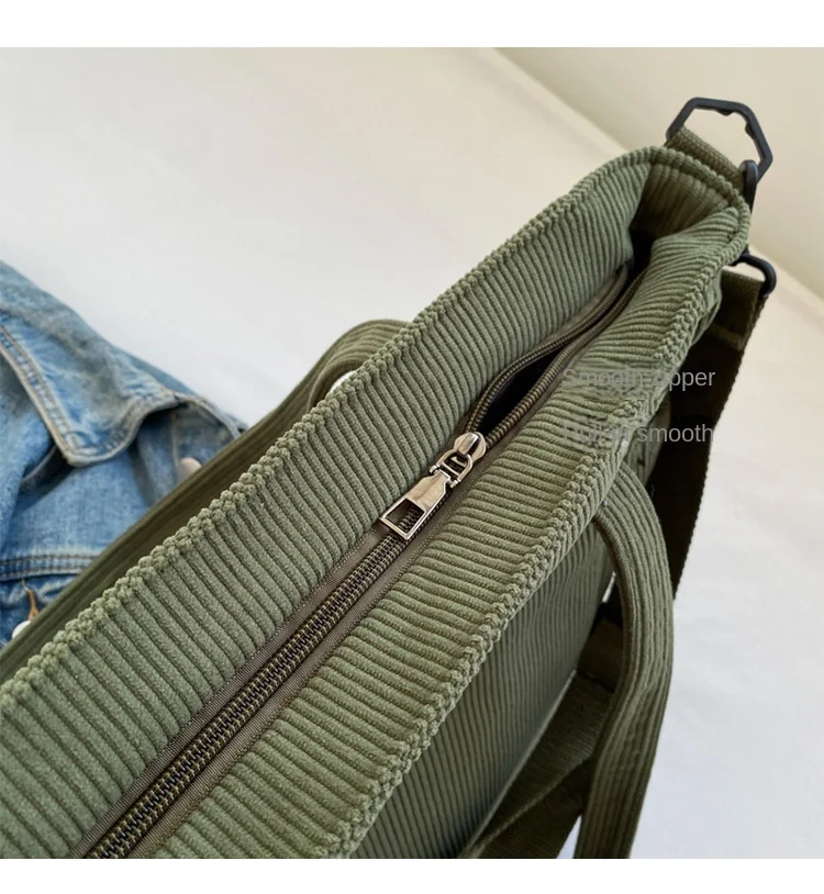 New High Quality Tote Bag Large Capacity Simple Versatile Zipper Shoulder Bag Vintage Casual Nylon Material Commuter Bag