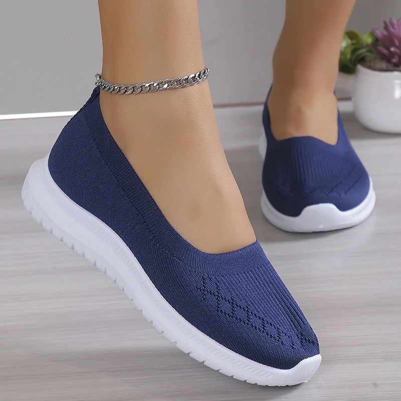 Breathable Knitting Flats Shoes Women Summer Slip-On Soft Bottom Loafers Woman Lightweight Casual Mesh Walking Shoes Large Size