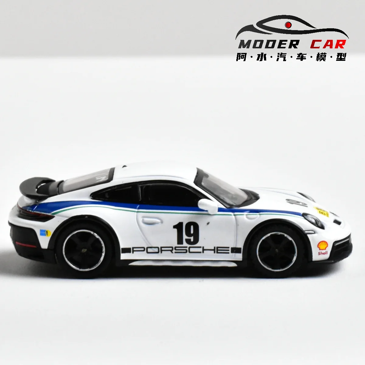 

MINIGT TSM 1:64 Adults Hobby 1009 911 Giftable Dakar Diecast Model Car