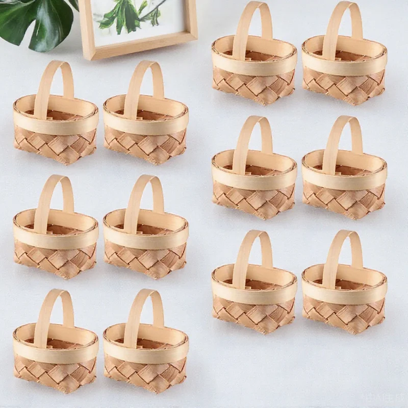 12個の小さなバスケットセット ミニ織り木製コンテナ 結婚式の装飾 パーティーの記念品 キャンディ収納 手持ち花飾りアクセサリー
