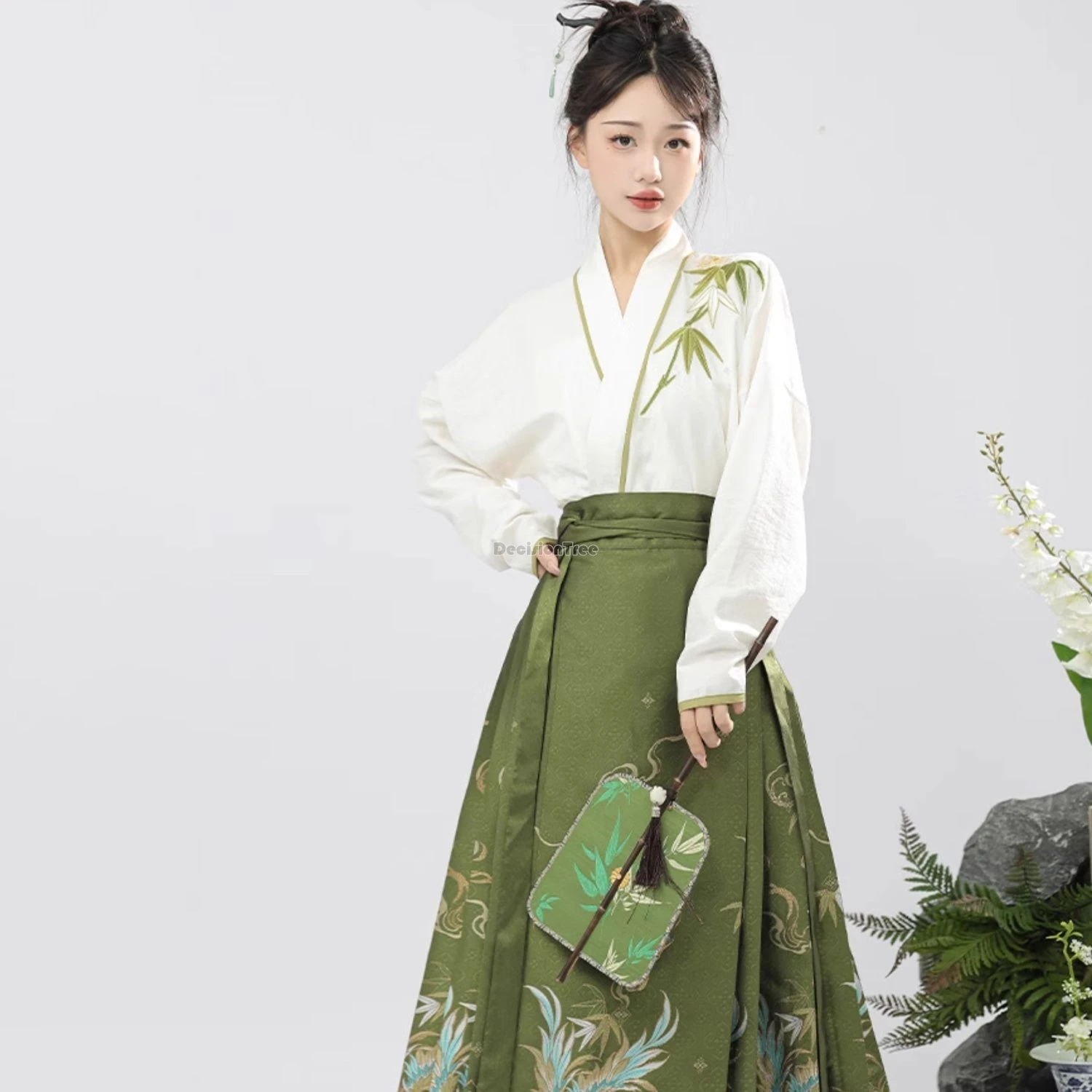 2024 exquisite embroidery hanfu set elegant princess dance hanfu chinese characteristic litersture art temperament zen garment