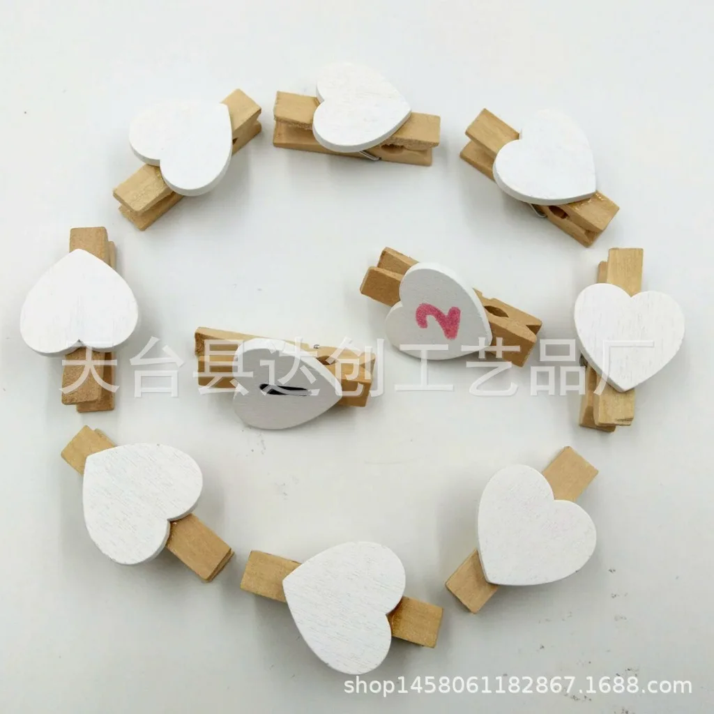 35Mm heart-shaped wooden love small wooden clip, photo decorative wooden clip, message note clip 100 in a pack.