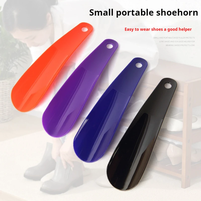 

1Pcs short handle Shoe horns 16cm plastics Shoehorn home-use Shoe spatula Travel portability Shoe Lifter