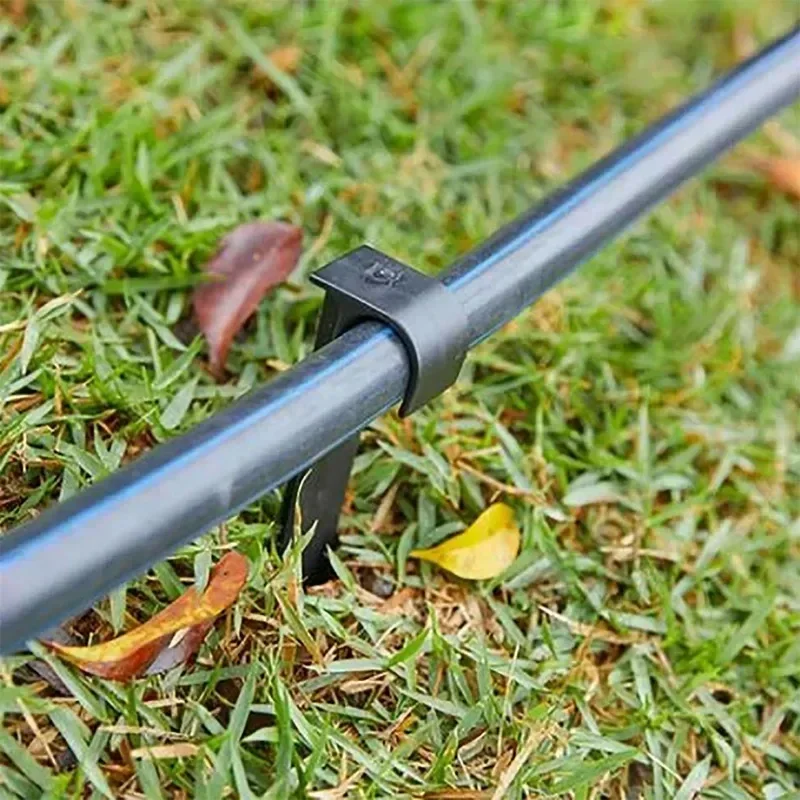 2026 new model high-quality t-shaped dn16/20mm pvc ground stakes black garden lawn irrigation pe pipe holders brackets