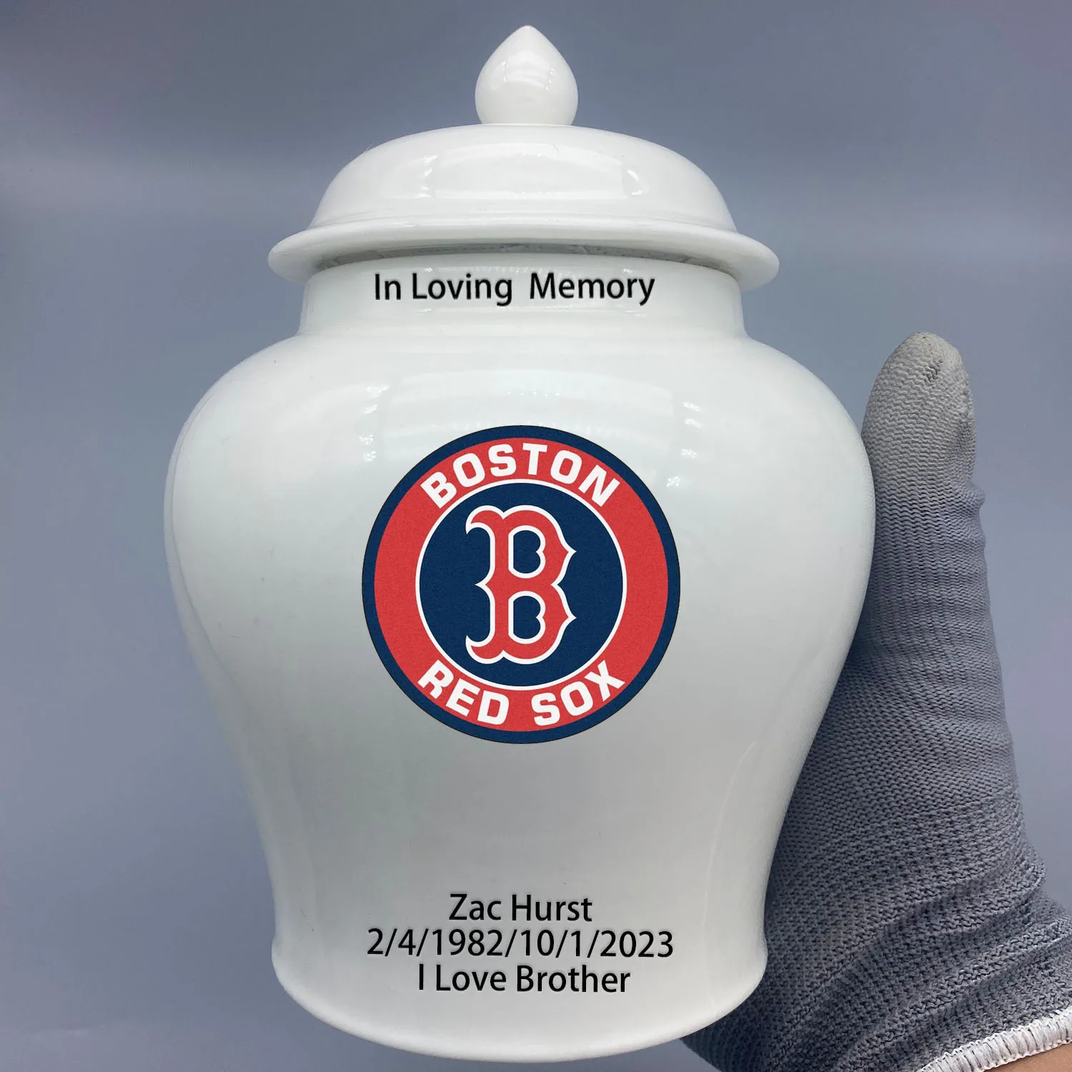 Medium Urn for Boston Red Sox-baseball themed Custom.Send me the name/date you want to appear on the urn by Remark Message