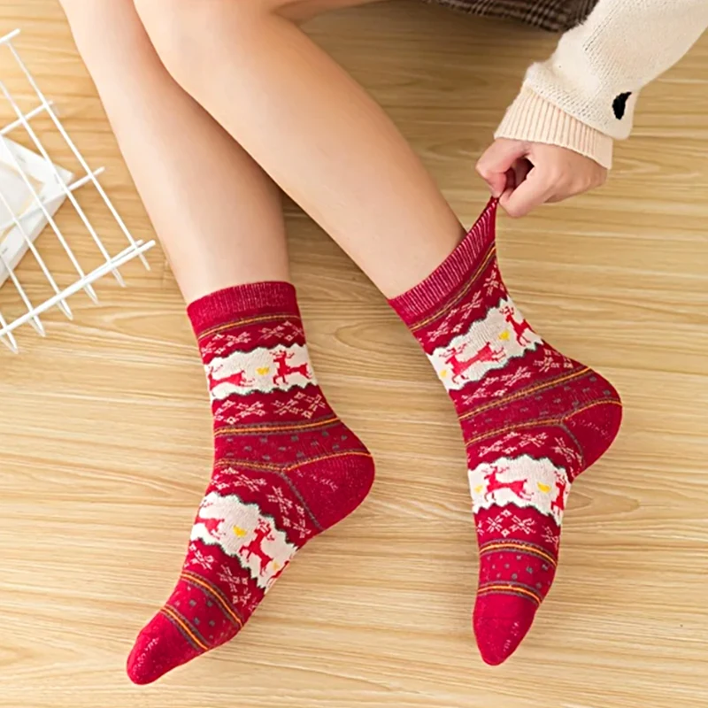 5 Pairs Christmas Elk Printed Wool Socks Winter Thicken Warm Soft Xmas Deer Jacquard Socks for Women New Year Mid Tube Socks