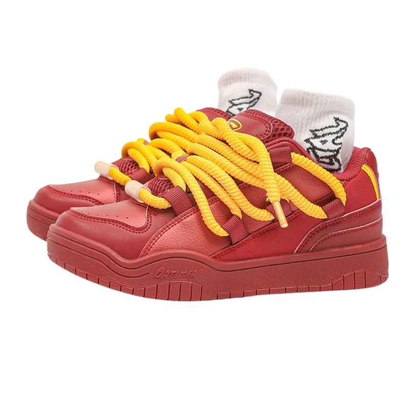 

10 different styles for you to choose from. Men's and women's casual shoes, sports shoes, street fashion trends