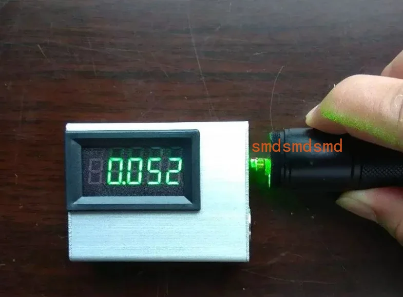 Pocket mini Laser Power Meter 200nm-2200nm Multiwavelength Laser Power Meter