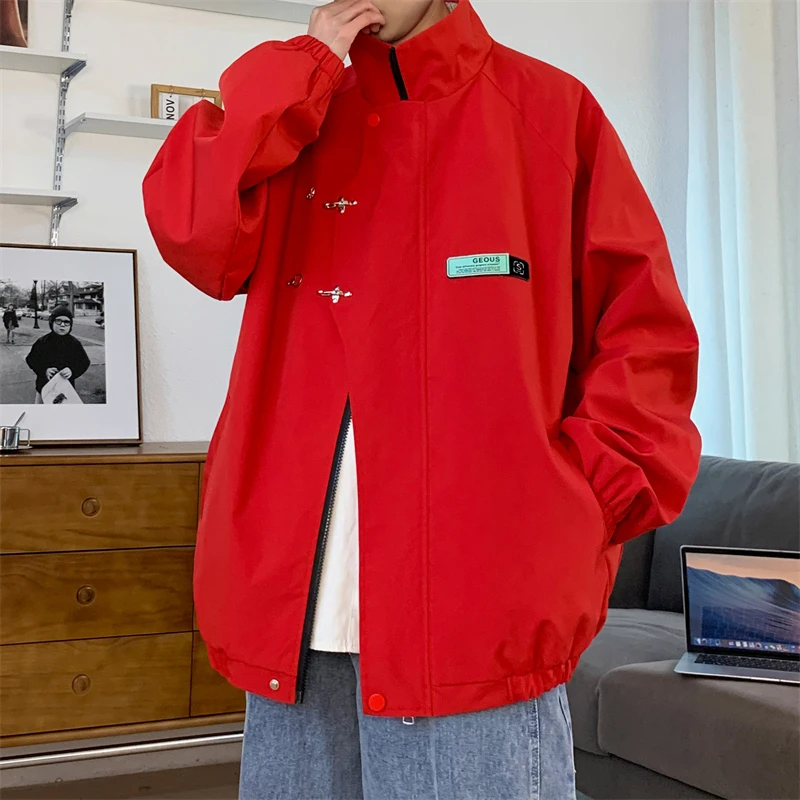 

Красная мужская демисезонная куртка в стиле High Street с бейсбольным дизайном, ветрозащитная, с длинными рукавами, на молнии, повседневная, для пар, цвета авиационной синей.