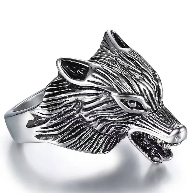 Fashion wave explosion domineering skull hand wolf head retro titanium steel dragon claw casting ring male and female ring
