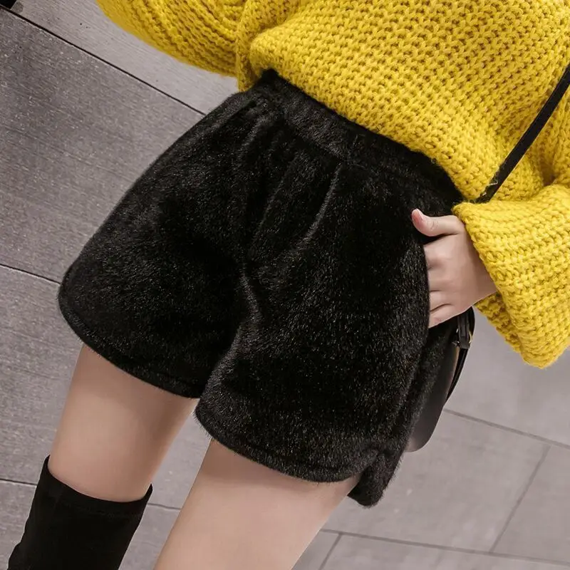 knit shorts autumn and winter women mink fur shorts female loose hot girl a-line wide-leg high waist straight boots shorts