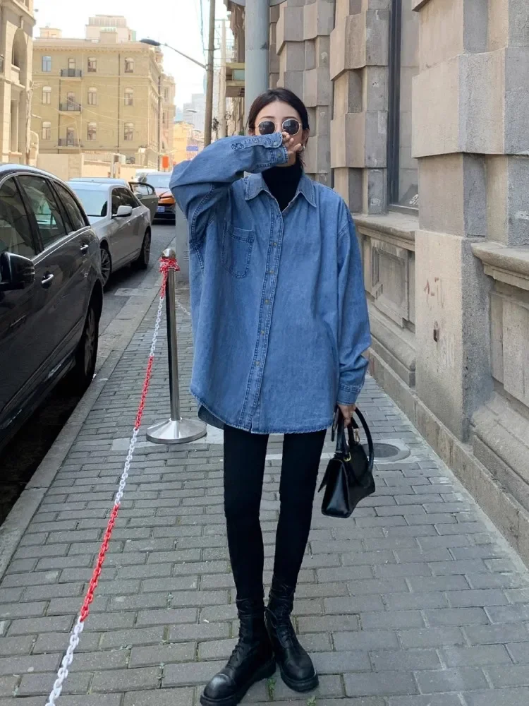 

Minimalist Denim Shirt Women's Autumn And Winter New Korean Version Blue Lapel Long Sleeved Loose Top