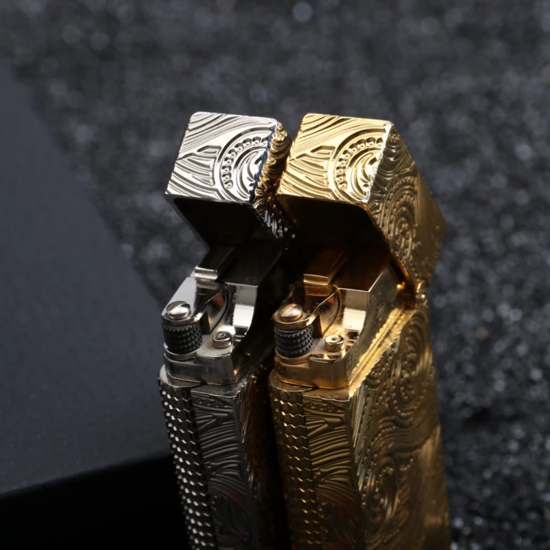 2024 New Luxury Brass Lighter With Side Sliding Gold Carving European Classical Grinding Wheel Ignition Lighter