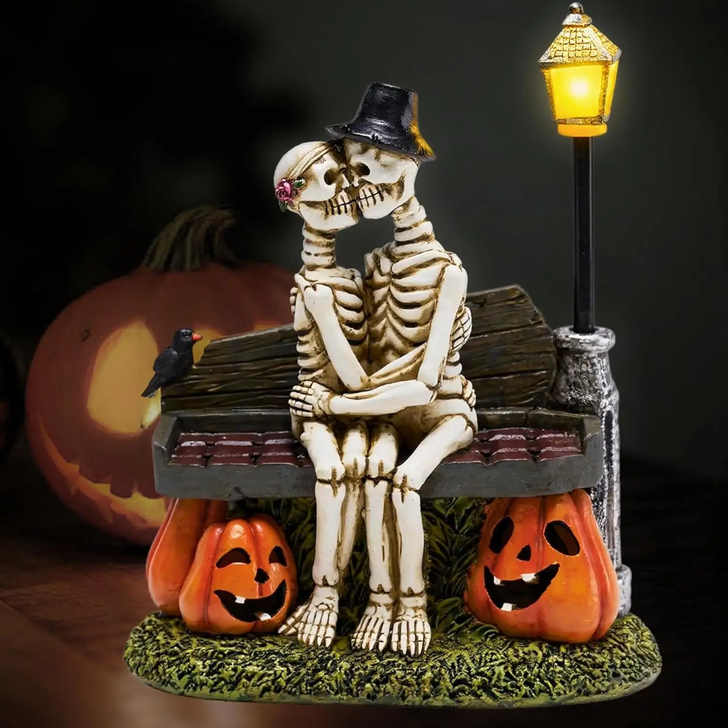 

Украшения на Хэллоуин, Поцелуи пары скелетов, Солнечный свет, Водонепроницаемая смола для внутреннего и наружного декора