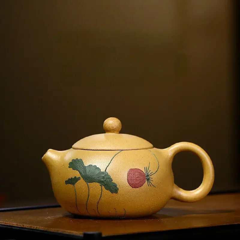 China Yixing Zisha Pottery Gold Section Clay Handmade 200cc Lotus Teapot