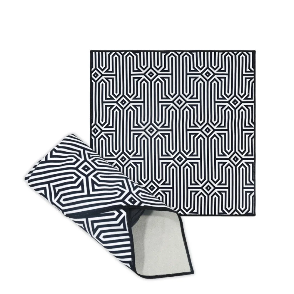 

50*50cm Lens Protector Cloth Folding Square Camera Protection Wrap Self-adhesive Hundred Patch Cloth Cosmetic Storage Bag