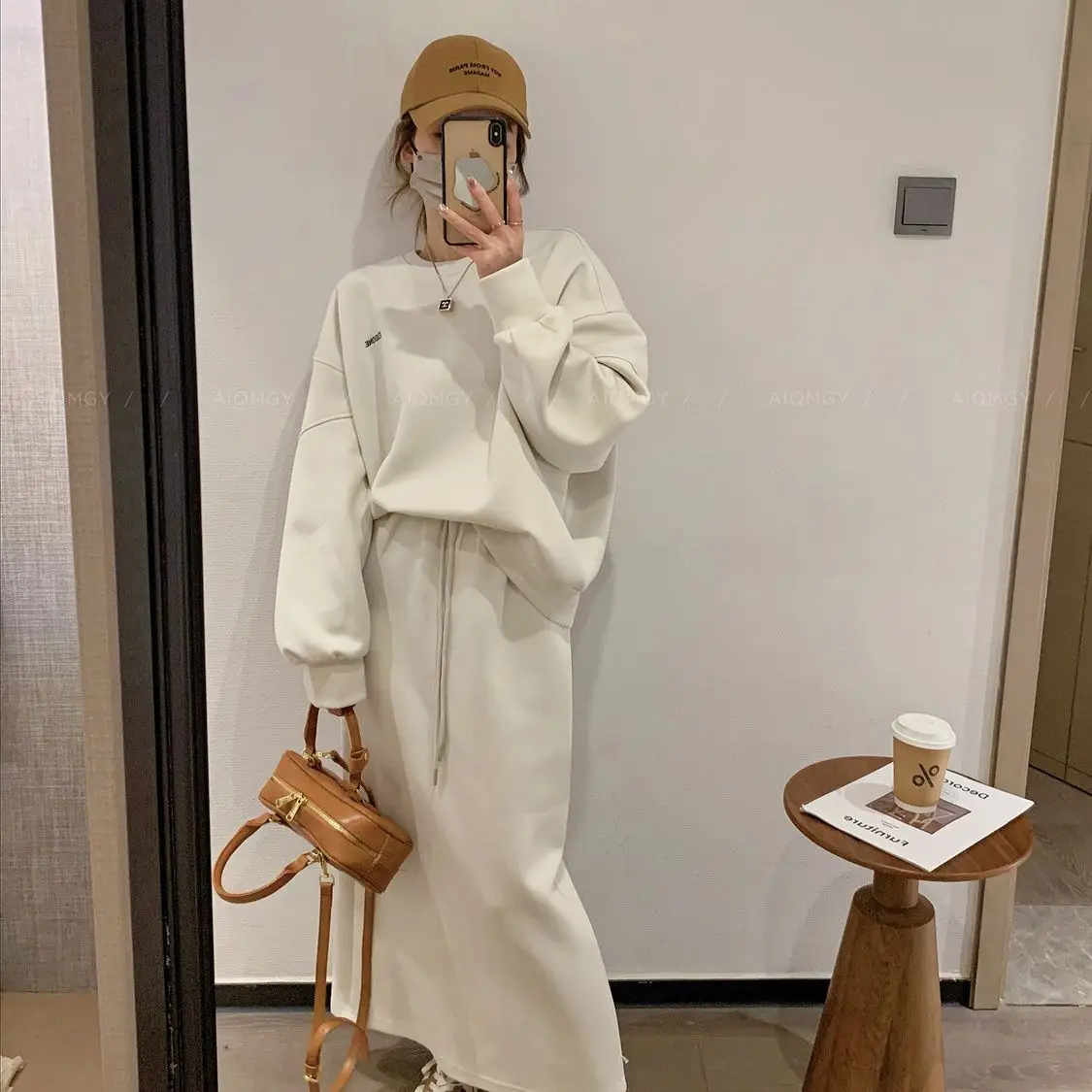 Embroidered High Waist Long Sleeve round Neck Women's Set Casual Hong Kong Style Two-Piece Suit Spring Autumn New Arrival
