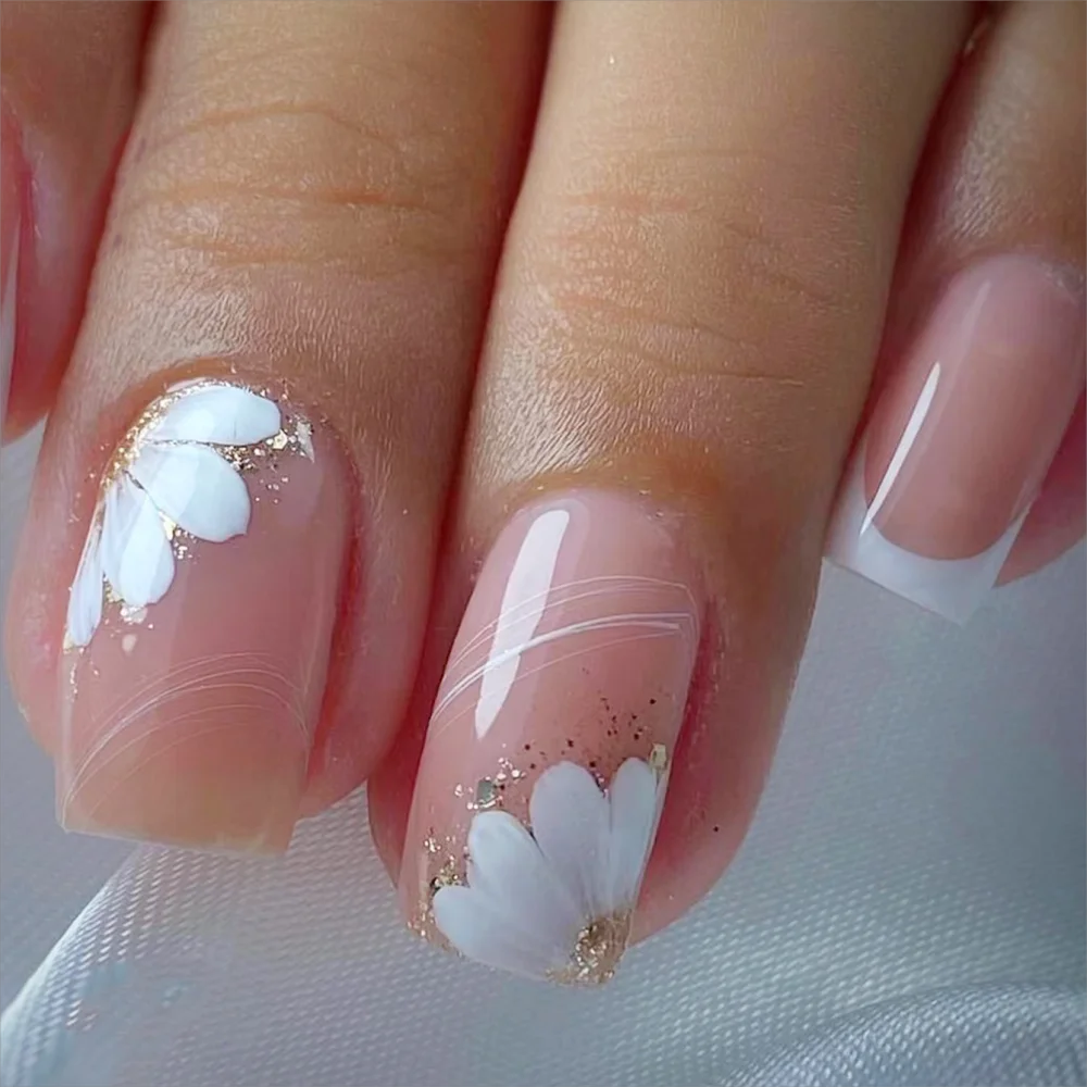 24Pcs Middle Size quare French Small White Flower Gold Glitter Powder Full Coverage Wearable Lady Fake Nails Set
