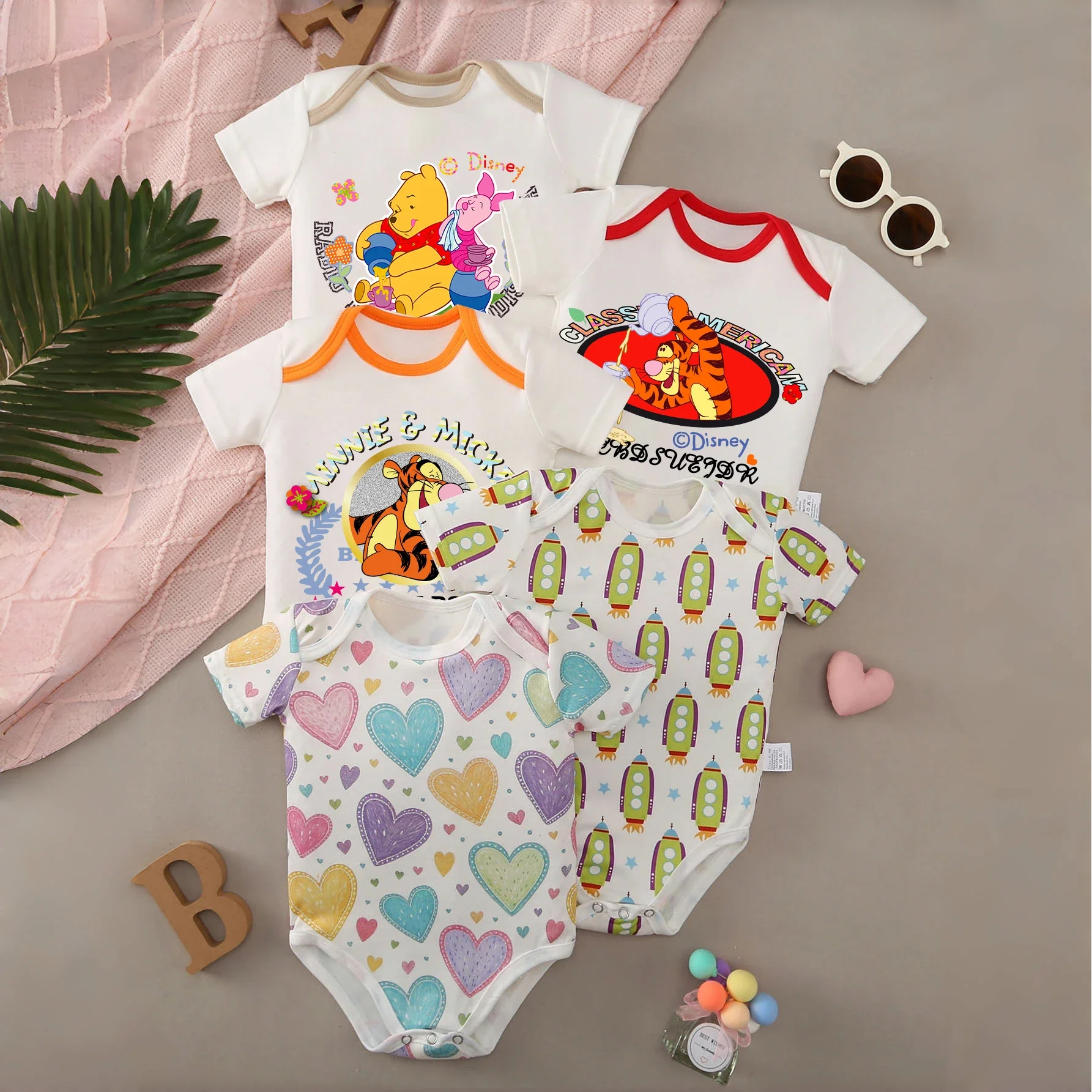 

MINISO&Disney Jointly Signed Comfortable Pure Cotton Baby Clothe Baby Onesie Bodysuit Winnie The Pooh for 0 To 12 Months Newborn