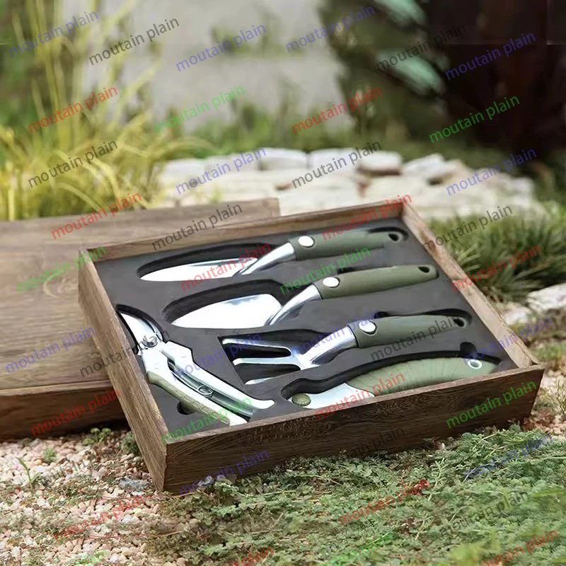 Gardener Home Flowe…