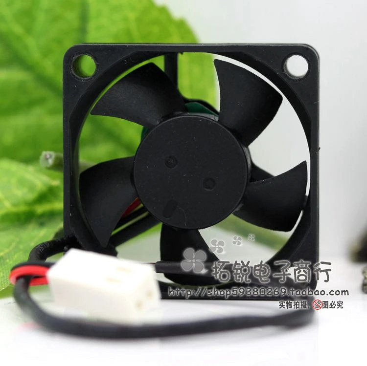 

Package Delta Delta Afb03512ha 3510 0.14a 12V Three-Wire Speed Cooling Fan