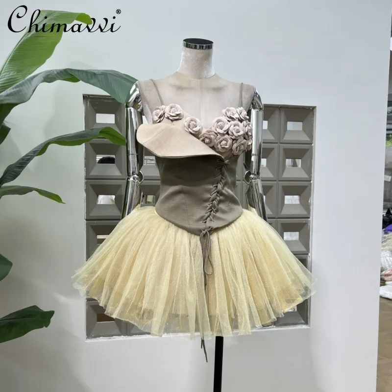 

European Summer Niche Design Contrasting Color Three-dimensional Flower Lace-up Irregular Top with Mesh Fluffy Skirt Suit Women