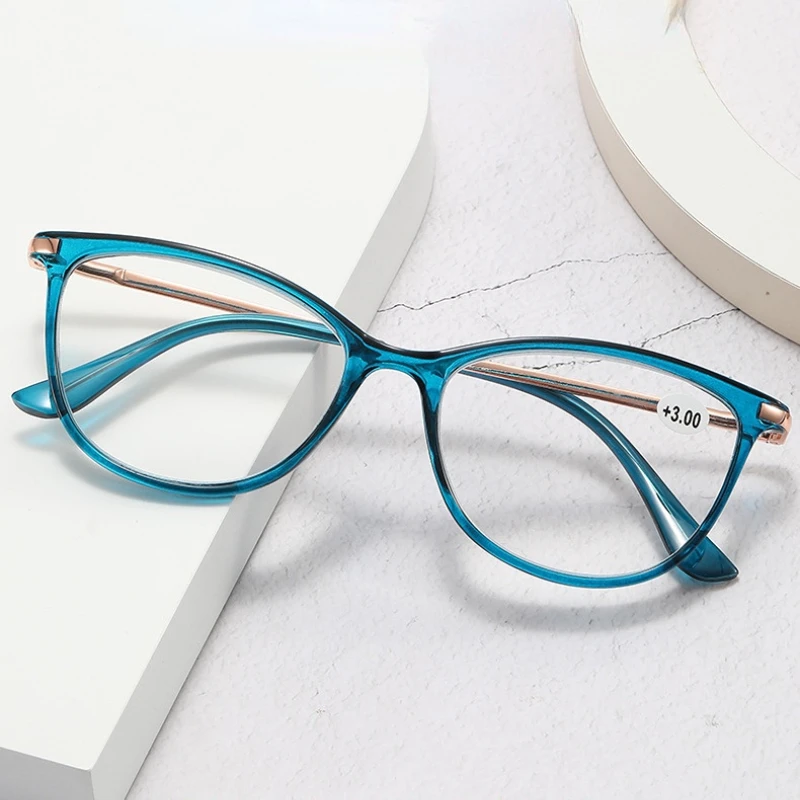 

Reading Glasses Women Vintage Cat Eye Metal Frame Hyperopia Eyeglasses Female Ultralight Anti Blue Light Clear Eyewear +100~+400