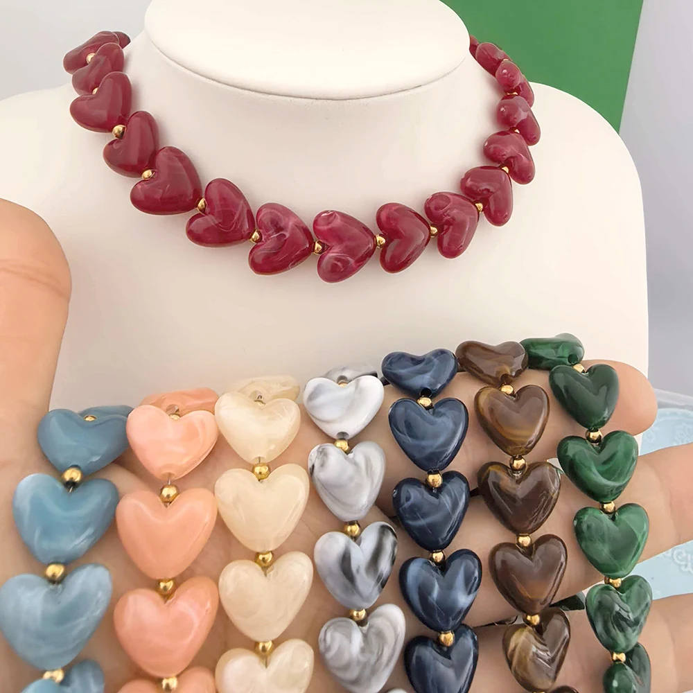 Liebevolle Harz-Herz-Halskette für Damen, Goldfarben mit Perlen, Edelstahl, Weiß, Rot, Grün, Kaffee, Beige, Wasserfest, DIY Handgefertigt – Detail 1