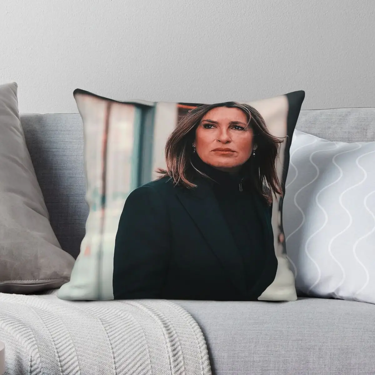 أوليفيا بنسون ماريسكا هارجيتاي القانون والنظام ساحة المخدة البوليستر الكتان المخملية المطبوعة البريدي ديكور أريكة مقعد غطاء الوسادة