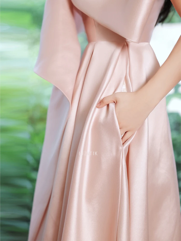 Abiti da sposa lunghi da festa con fiocco grande e monospalla Abito da sera a trapezio in raso da donna elegante rosa Abito da cerimonia formale di lusso leggero