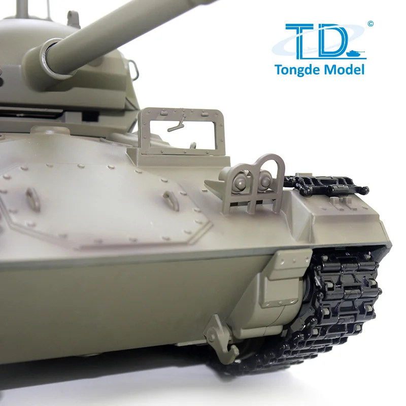 1/16 Scale Tongde M24 Chaffee RC Light Tank 320°Rotation Infrared Barrel Recoil Remote Control Military Model for Hobbyists