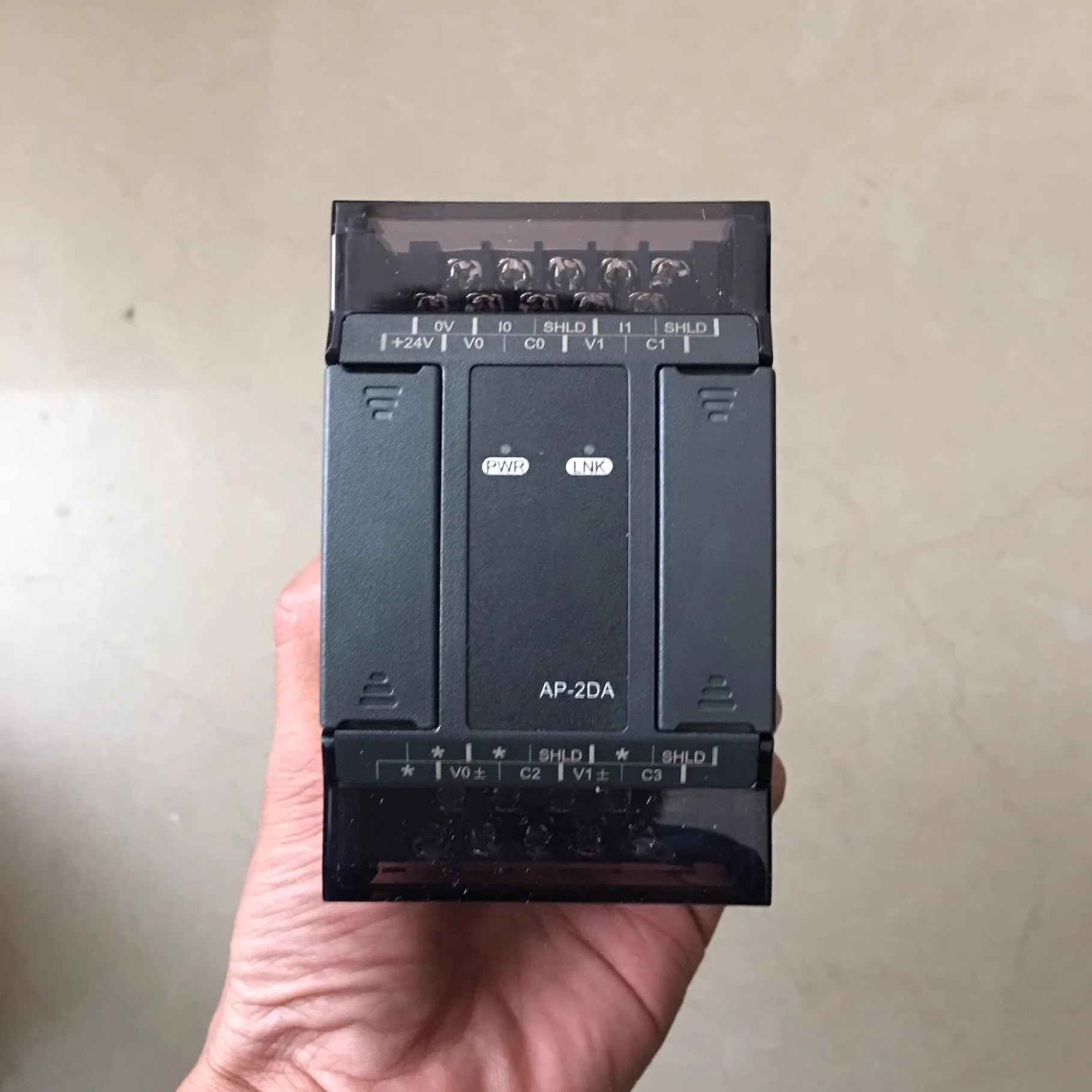 وحدة توسيع PLC AP-8AD-H/AP-3MA/AP-2DA/AP-4TM/AP-4RD/AP-4RD-K